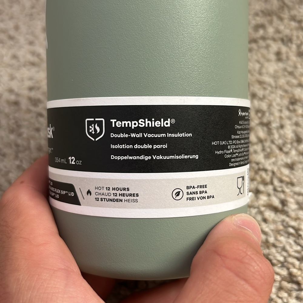 Hydro Flask Sage Green Bottle with Black Lid - Picture 8 of 10